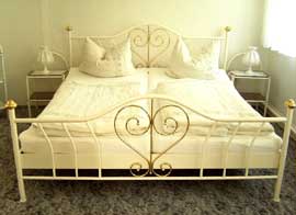 Schlafzimmer mit...